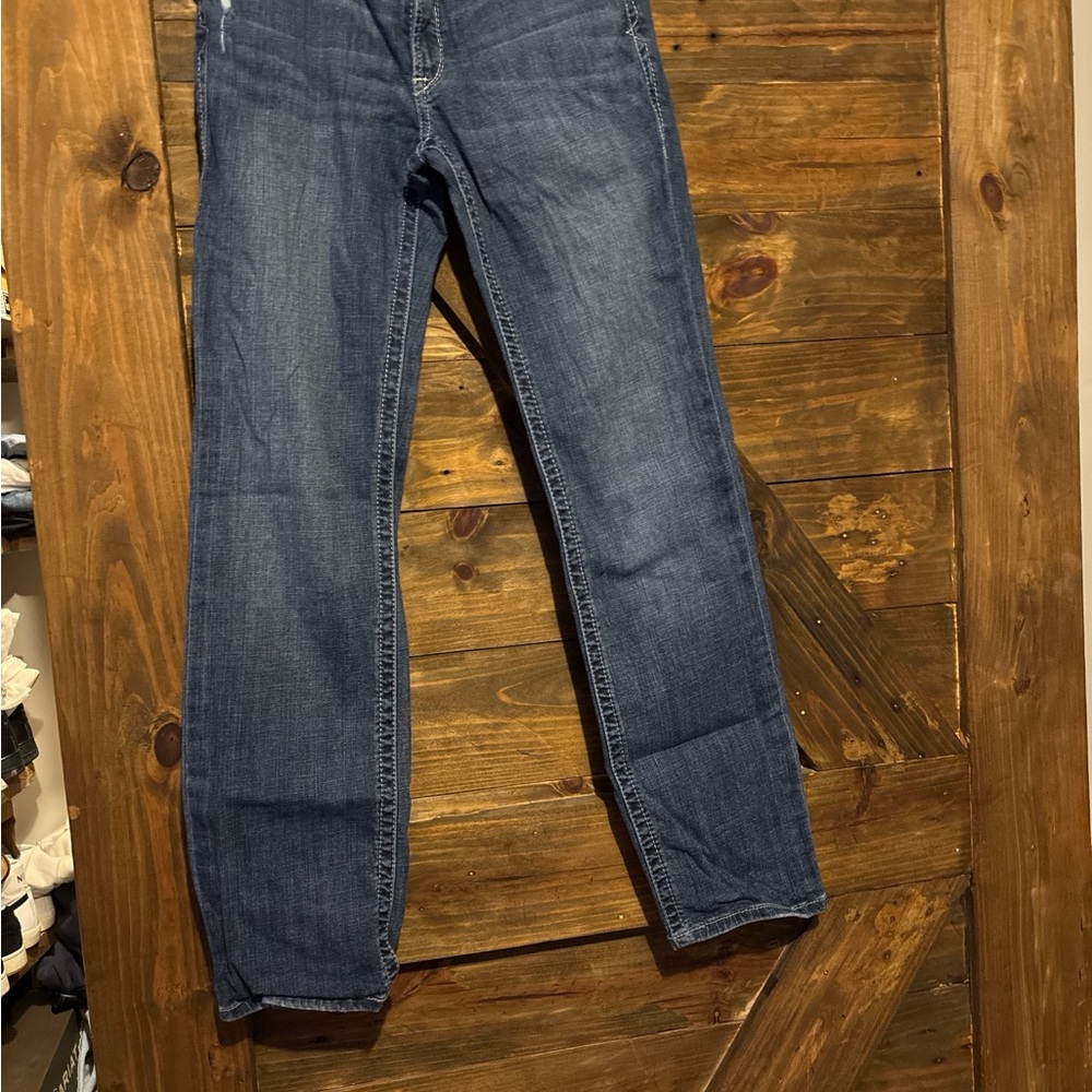 Classic Ariat Blue Women's Jeans